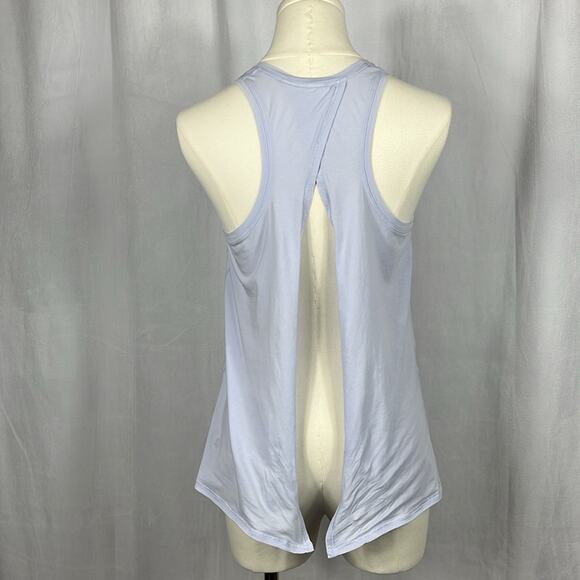 Lululemon Athletica All Tied Up Tank‎ in Serene Blue. - Picture 8 of 9